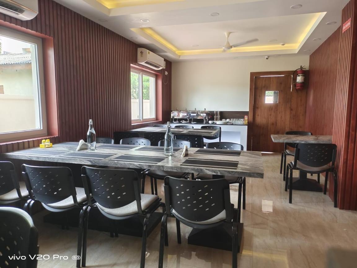 The Northern Lights Hotel Port Blair Exterior photo