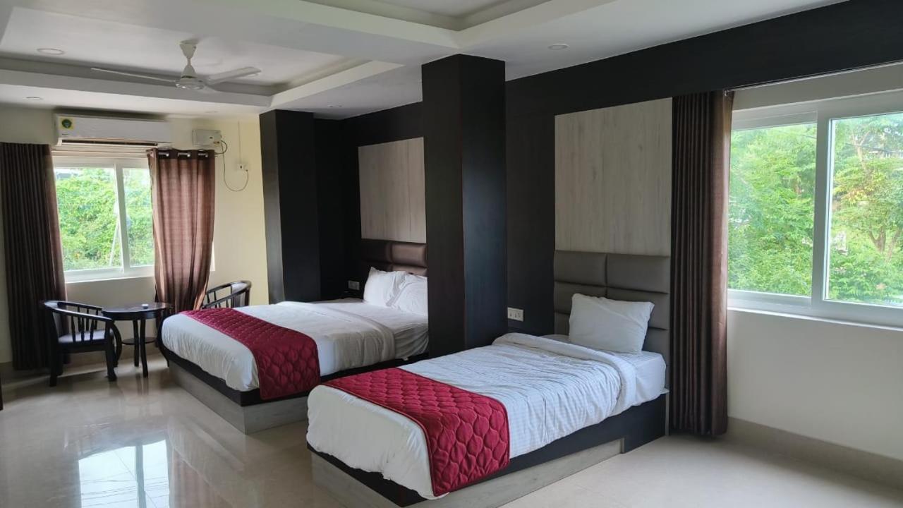 The Northern Lights Hotel Port Blair Exterior photo